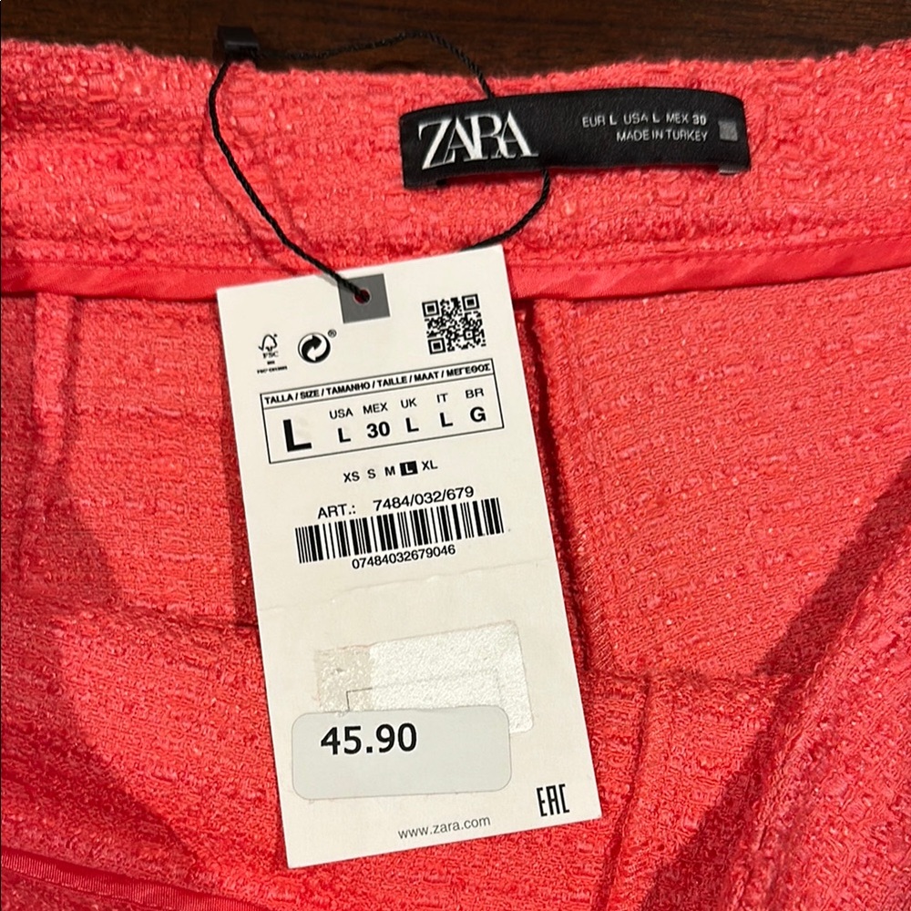 New Tags Attached Zara Women's Coral Skorts - Picture 2 of 6